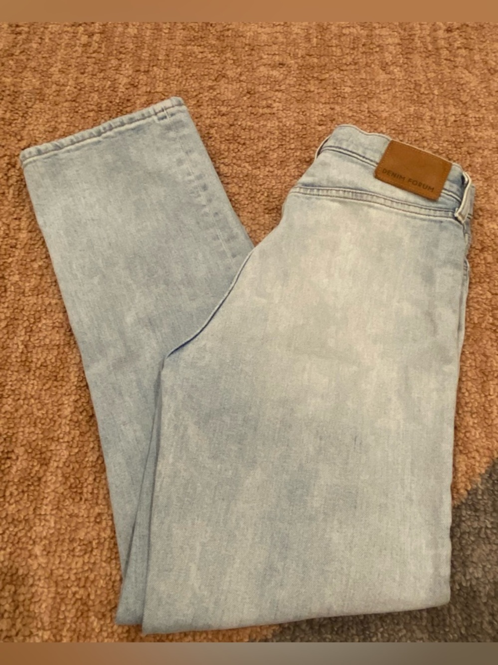 Aritzia 27 Denim Forum 70s Retro Cheeky Straight Denim Jeans - Picture 3 of 13